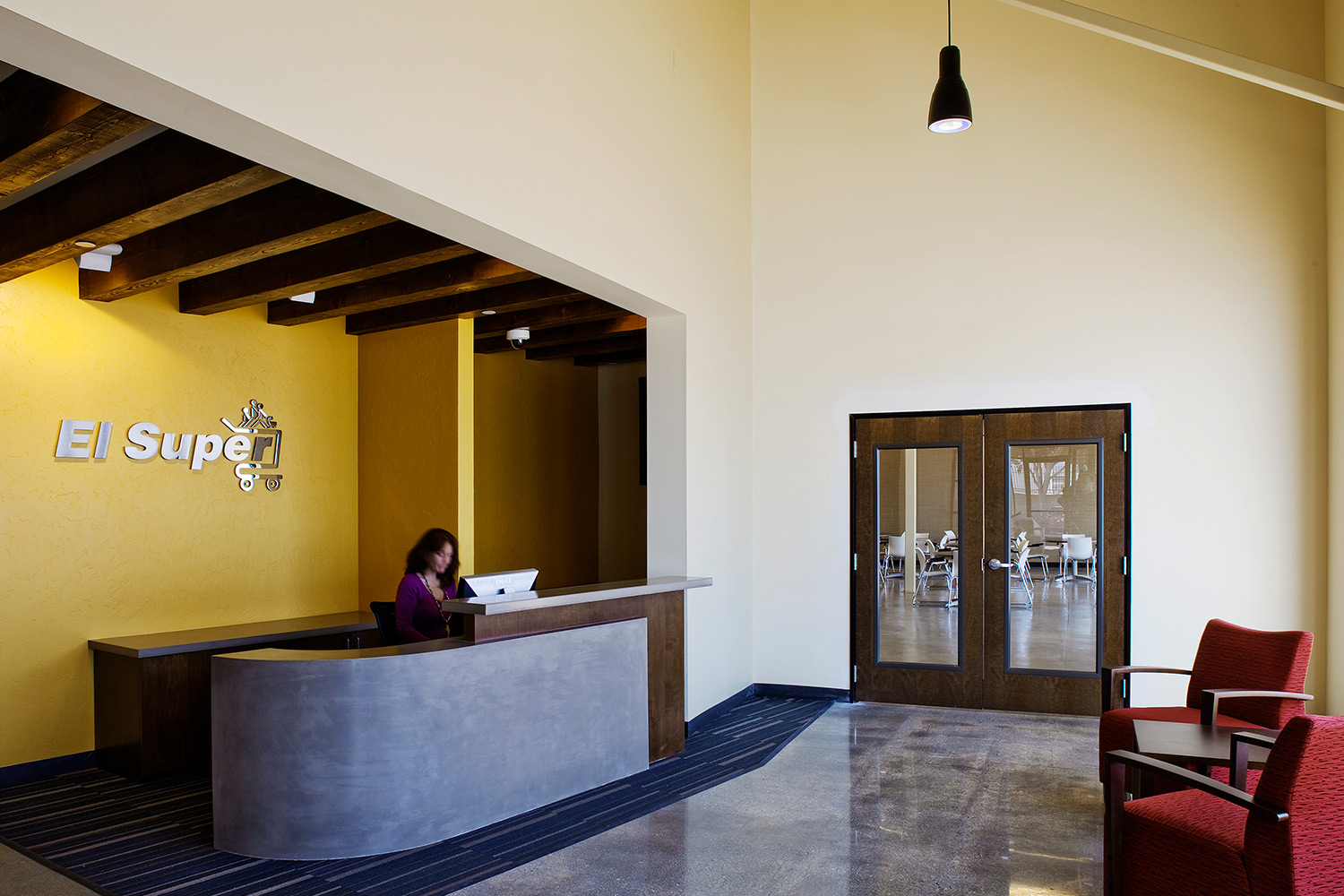 El Super Corporate Office Paramount, CA – AGI General Contracting